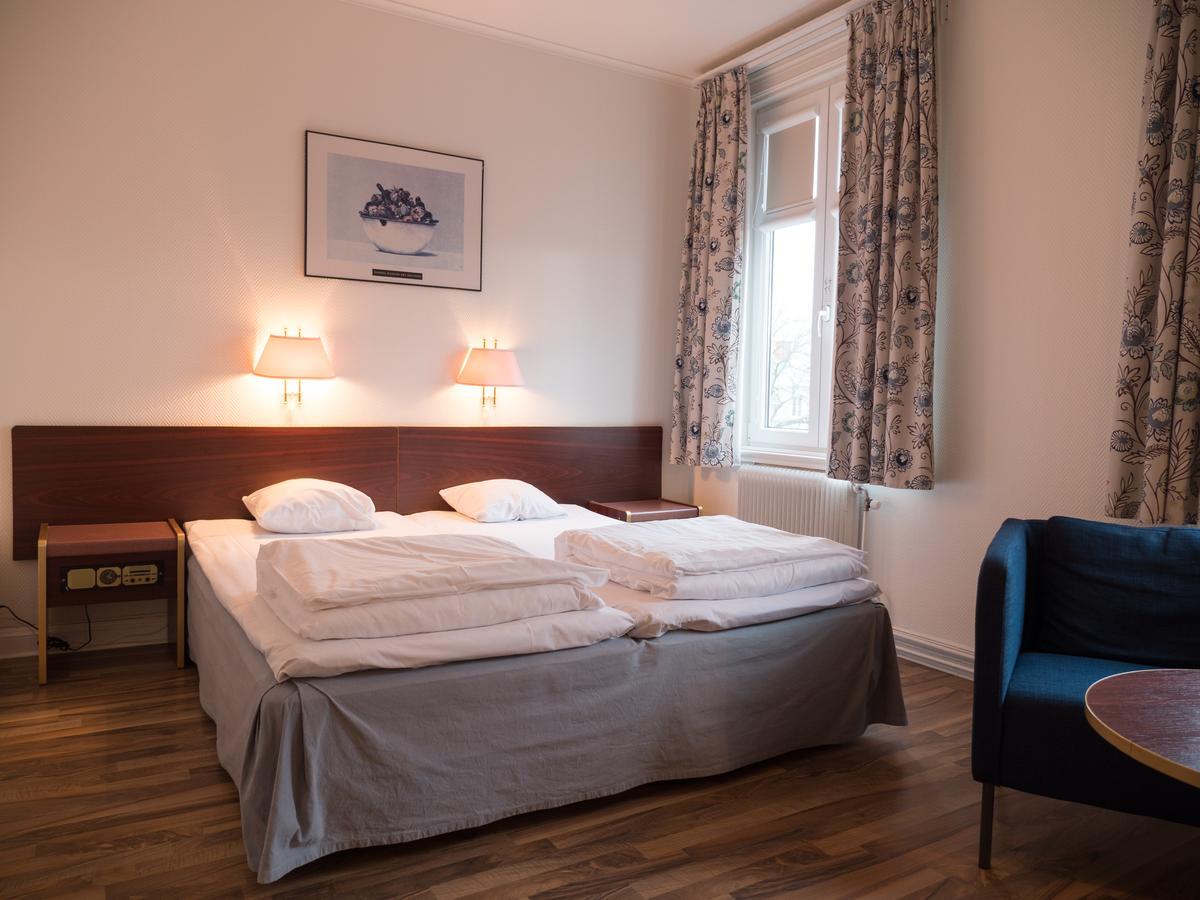 Hotel Aberg Centralhotellet ทรานอส ภายนอก รูปภาพ